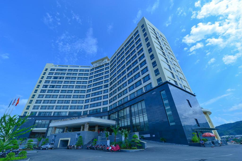 Aristo International Hotel – khách sạn 5 sao quốc tế hàng đầu Lào Cai