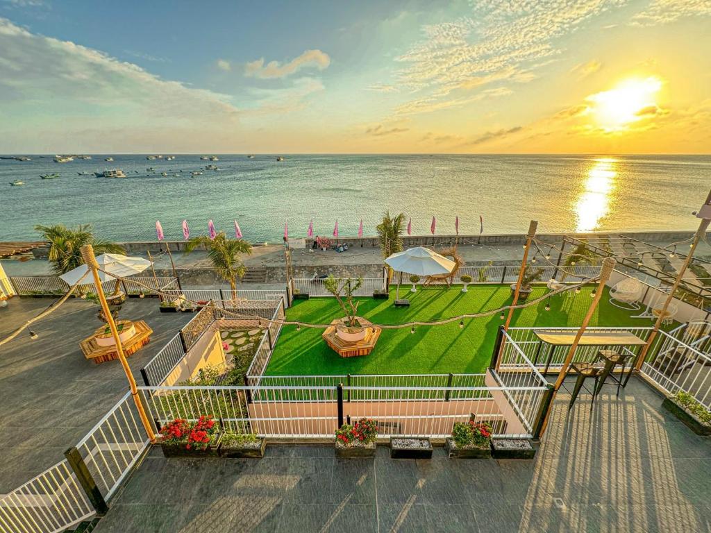 Queen Sea Resort, Đảo Phú Quý – Thiên đường nghỉ dưỡng giữa lòng đại dương xanh biếc