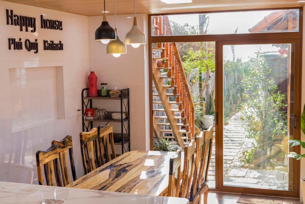 The Happy House Phú Quý, Kailash – thiên đường nghỉ dưỡng giữa đại dương xanh ngắt