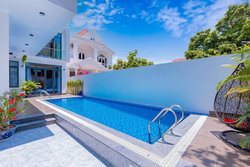 Blue Sea Villa Vũng Tàu 2, lựa chọn hoàn hảo cho kỳ nghỉ gia đình gần Bãi Sau, biệt thự du lịch nhóm bạn,, Điểm Hẹn Du Lịch
