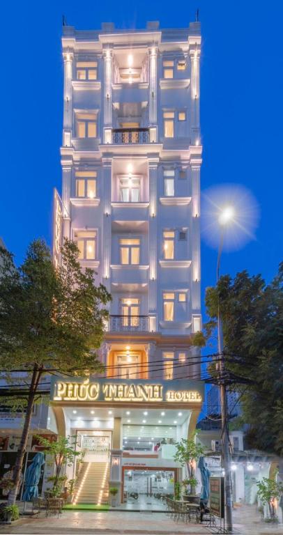 Phuc Thanh Luxury Hotel by THG – Điểm dừng chân lý tưởng gần biển Mỹ Khê
