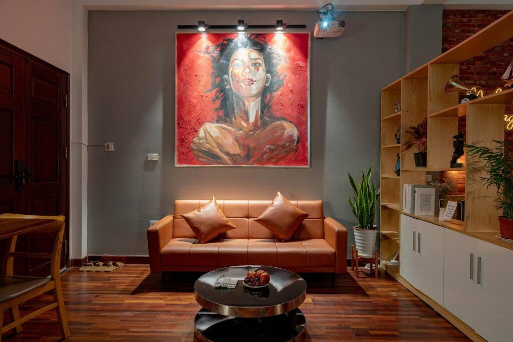 An House CINE Apt Hà Nội, căn hộ gần Hồ Tây và Phố Cổ với máy chiếu, bếp riêng và không gian ấm cúng