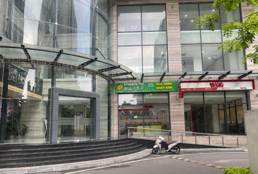 Hi-Home Suites HongKong Tower, căn hộ chuẩn khách sạn, view Hà Nội rực rỡ về đêm