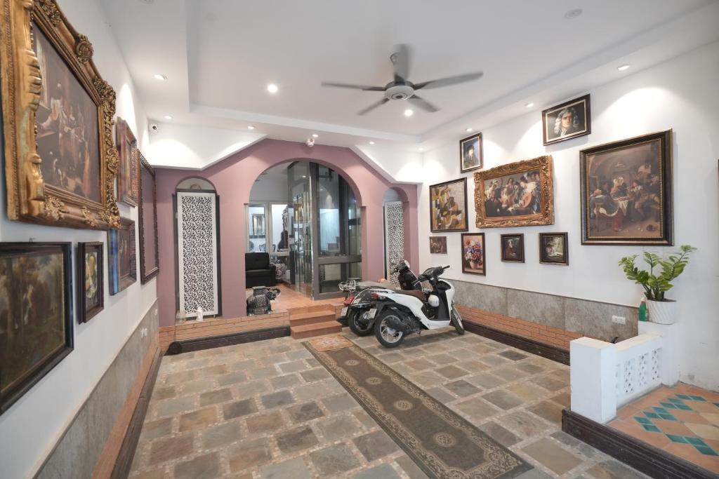 Fusion Apartment 2BR Hồ Gươm, Căn Hộ View Triệu Đô Mà Giá Như Homestay