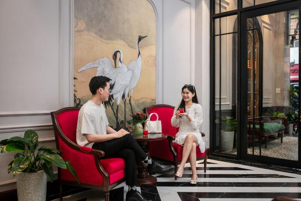 Khách Sạn Serene Central – Nơi Dân Văn Phòng Về Để “Sạc Pin”